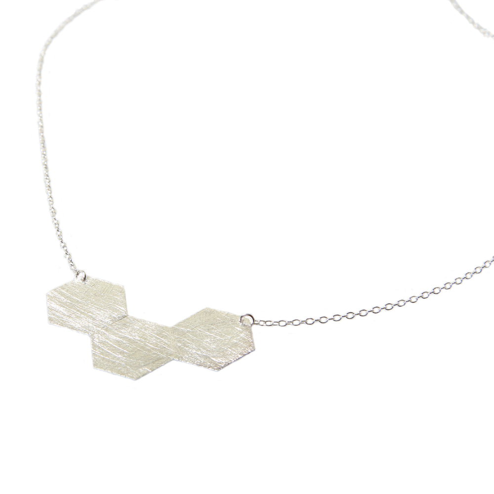Harmony Stylish Sterling silver necklace (DES1106)