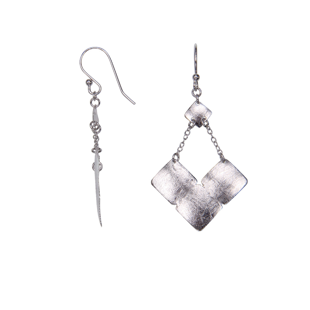 Chin Chin sterling silver earrings (DES1864)